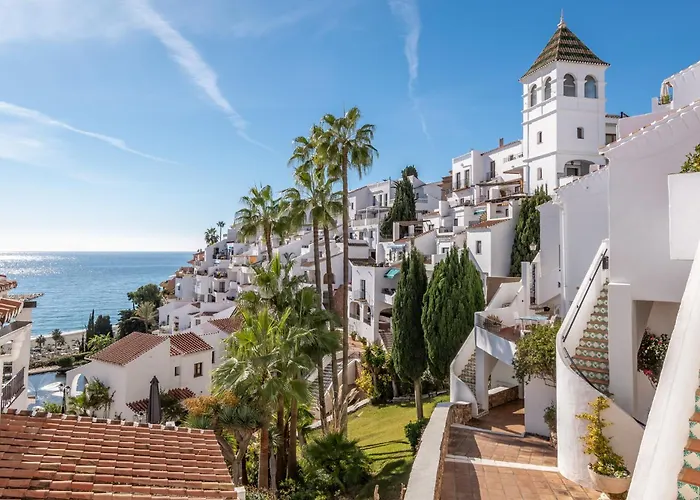 Capistrano Playa 111 Нерха